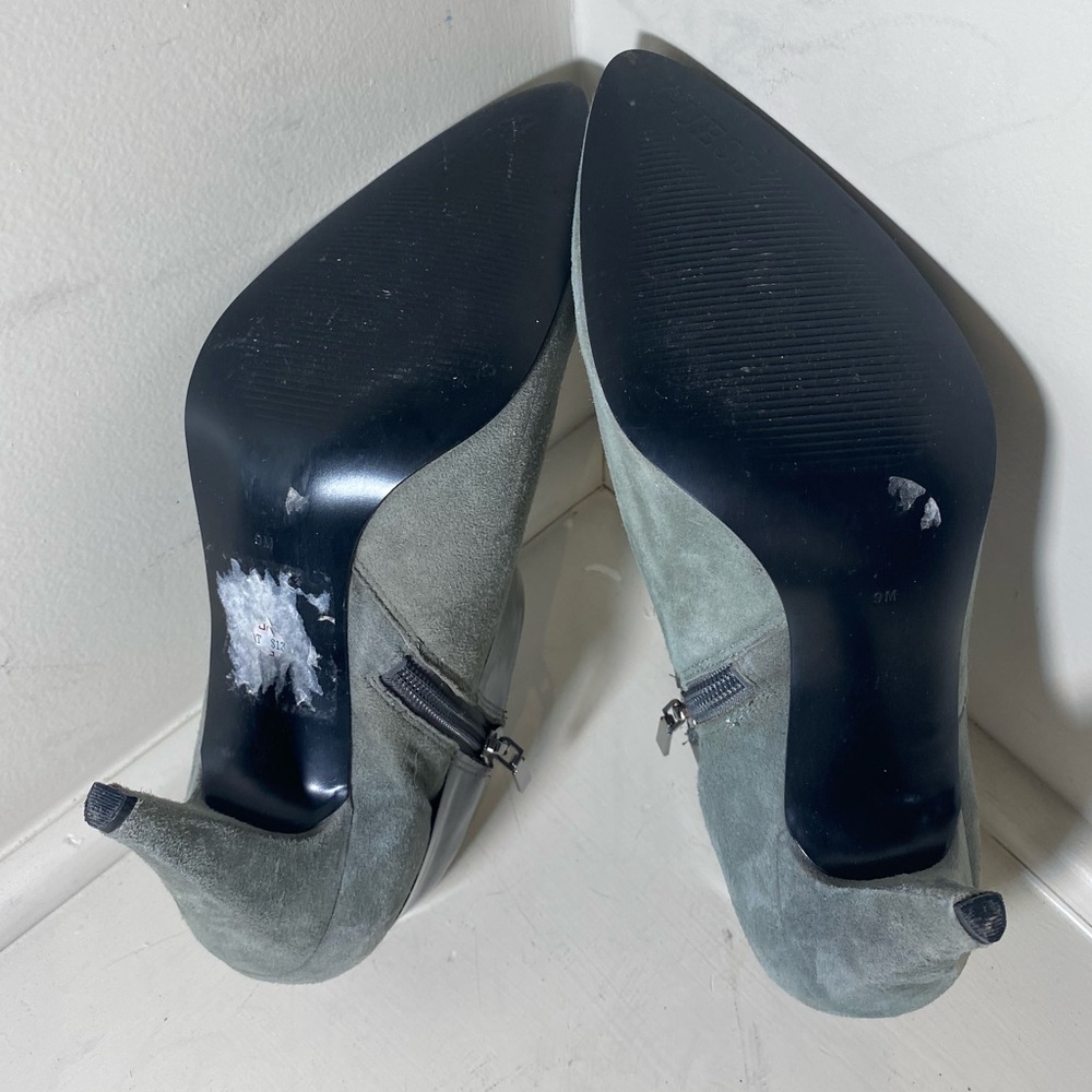 Guess Booties - Picture 5 of 7